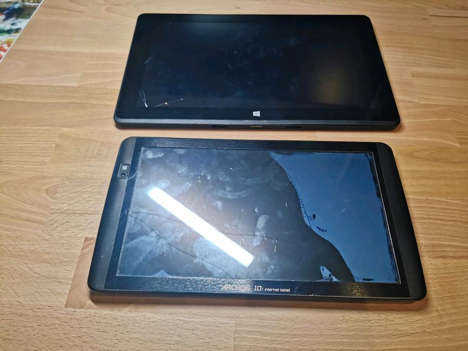 2 Windows Tablets in Remscheid