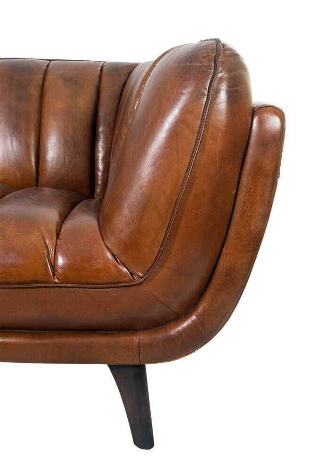 Clubsofa Kingsmountain 3-Sitzer gerippt Vintage Cigar in Heiligenstedten