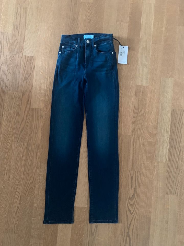 Neu mit Etikett 7 for all Mankind Jeans Gr. 23 in Düsseldorf