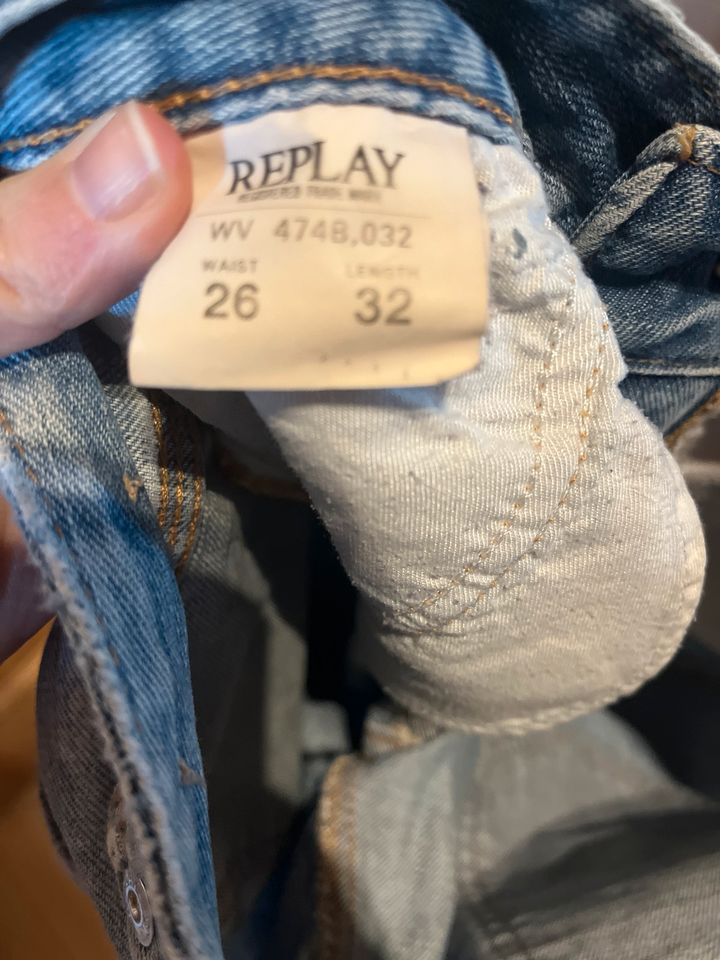 Replay Jeans 26/32 in Freyung