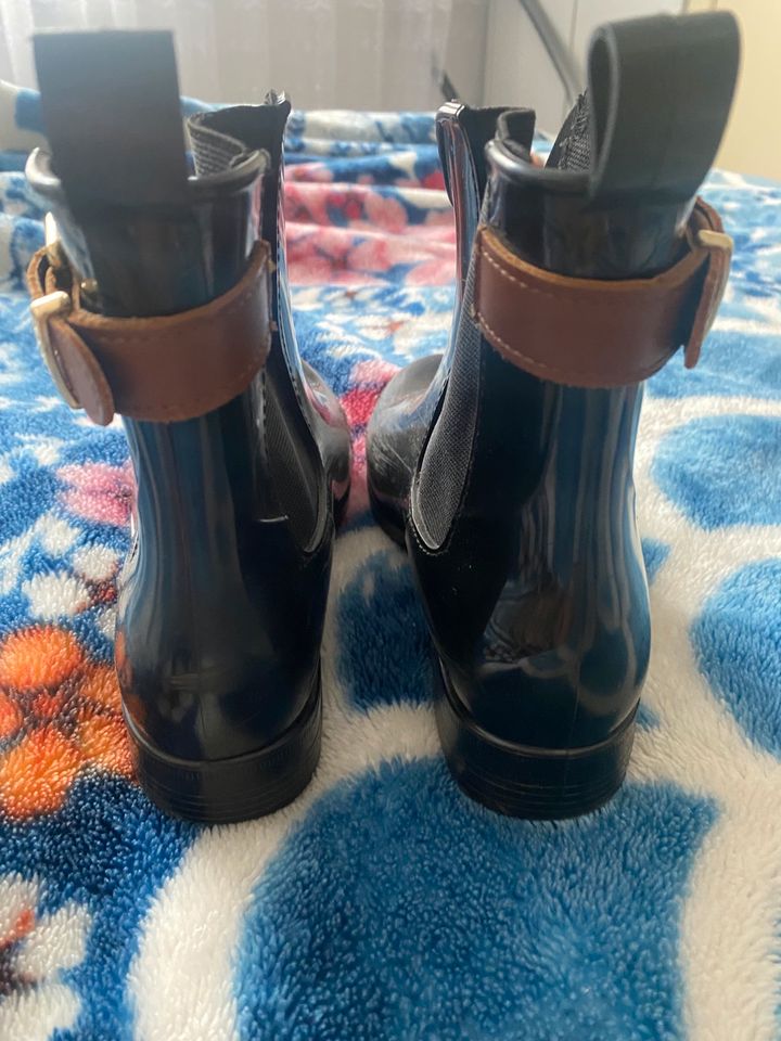 Tommy Hilfiger Stiefel Gr.36 in Minden