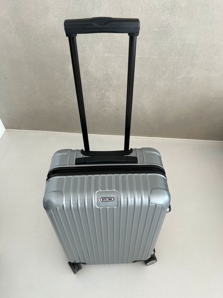 RIMOWA Salsa 63 Multiwheel Check-In M Koffer I neuwertig in Köln