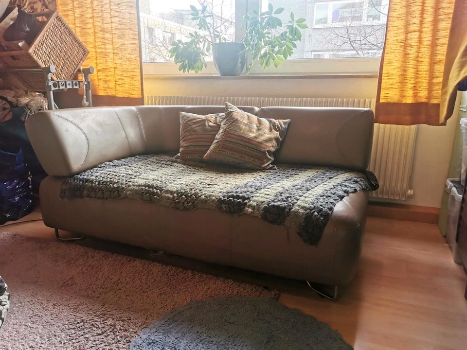 Echt Leder Designer Sofa Couch abzugeben in Oberhausen