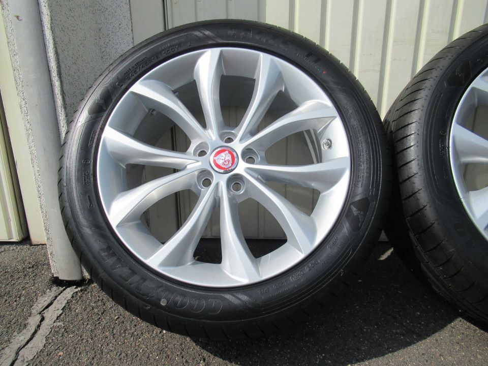 Original Jaguar XF XE Alufelgen Goodyear Sommer 245 45 R18 NEU!! in Montabaur