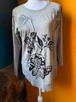 Desigual S jersey Bluse oberteil samt Blumen Aplikationen Friedrichshain-Kreuzberg - Kreuzberg Vorschau