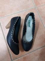 Biete dunkelblaue Pumps in Gr.  40 Häfen - Bremerhaven Vorschau