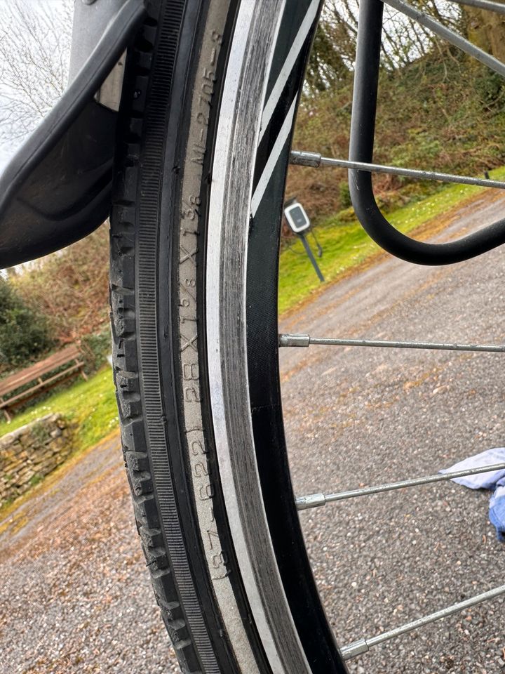 Herrenrad 28er, keine 50 km genutzt in Stolberg (Rhld)