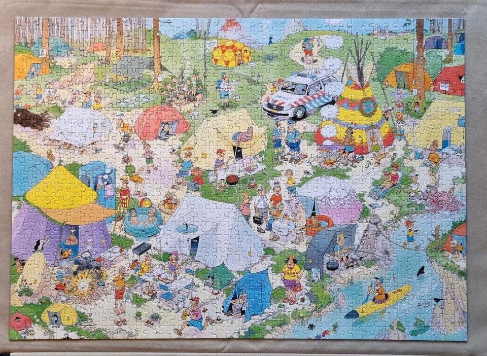 Puzzle "Camping im Wald" (Jan van Haasteren) 1000 Teile in Weyhe