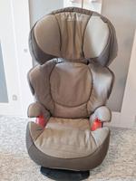 Kindersitz Autositz Maxi Cosi 15-36 kg Sachsen - Klipphausen Vorschau