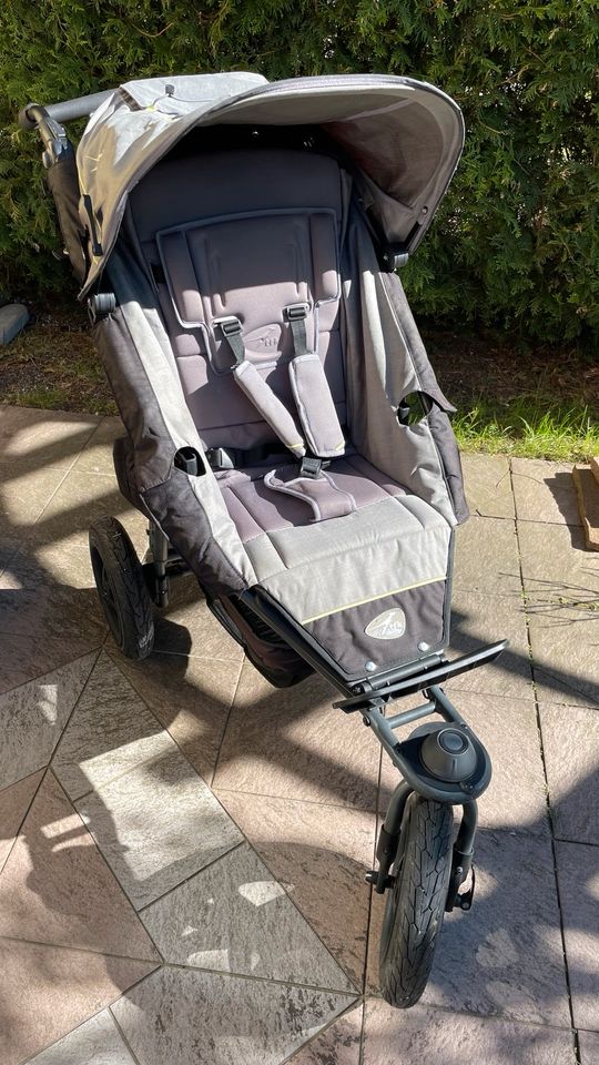 TFK Kinderwagen Joggster Adventure (wie TFK Mono) in Raubling