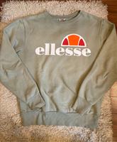 Sweatshirt von ellesse, Größe M Ludwigslust - Landkreis - Wöbbelin Vorschau