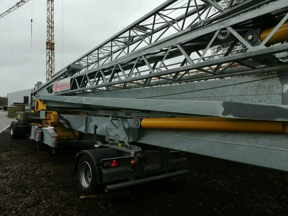 Langen Emsland Transporter für Baukräne in Kirchen (Sieg)