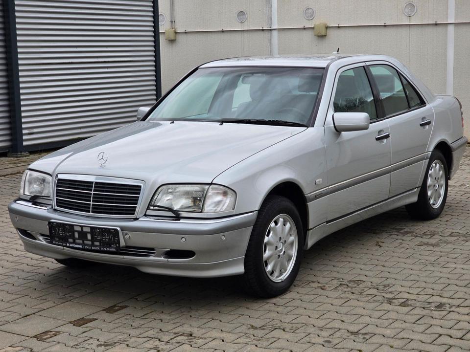 Mercedes-Benz C 280 Elegance,1.Hd,Aut.Xenon,PDC,SHZ,Navi in Buseck