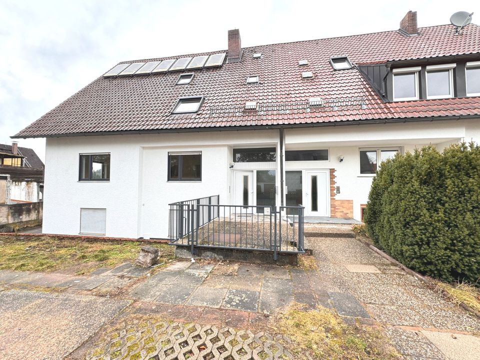 Sanierte 2 Zimmer Terrassen-Wohnung in Burgthann - Ohne Provision in Burgthann 
