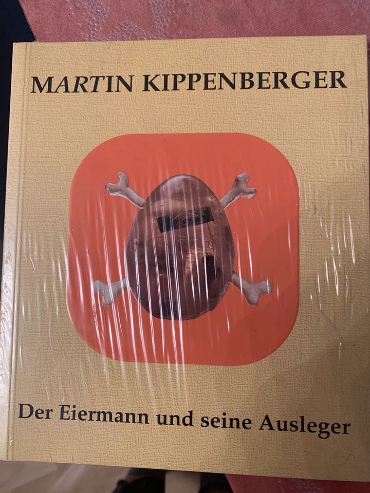 Der Eiermann und seine Ausleger  / von Martin Kippenberger in Brühl