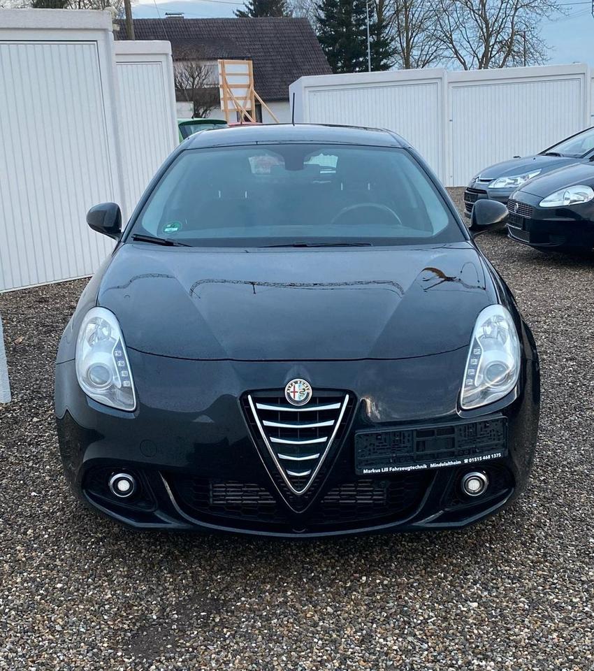Alfa Romeo Giulietta Turismo Diesel 4,4l/100  Alu Navi SHZ in Dürrlauingen