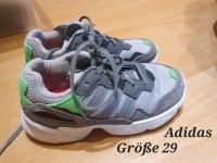 Adidas Schuhe neuwertig Bayern - Hof (Saale) Vorschau