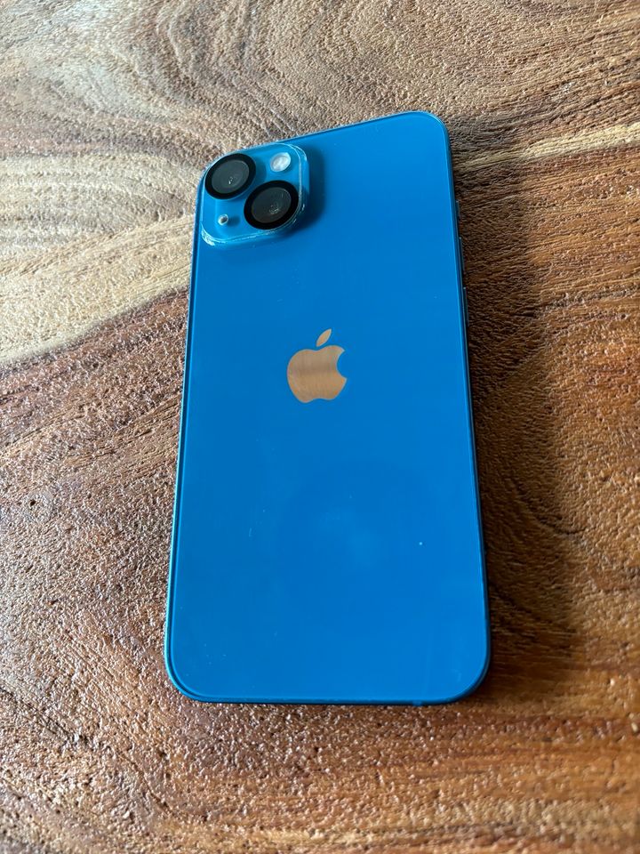 iPhone 13 128 GB blau Top Zustand in Worms