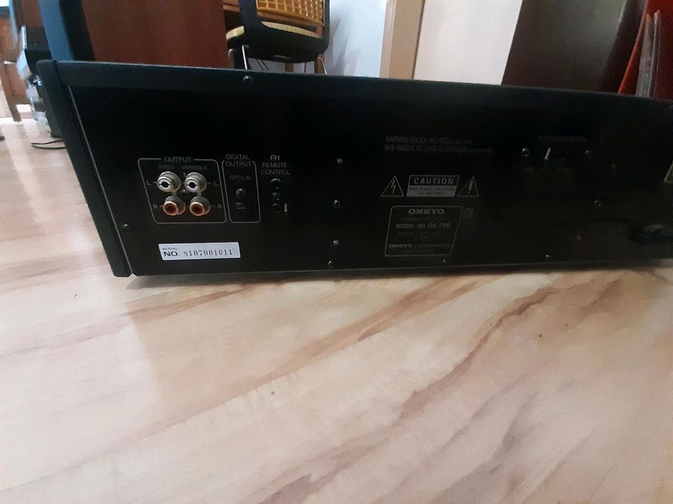 Onkyo Integra R1  DX 706 CD Player in Etzelwang