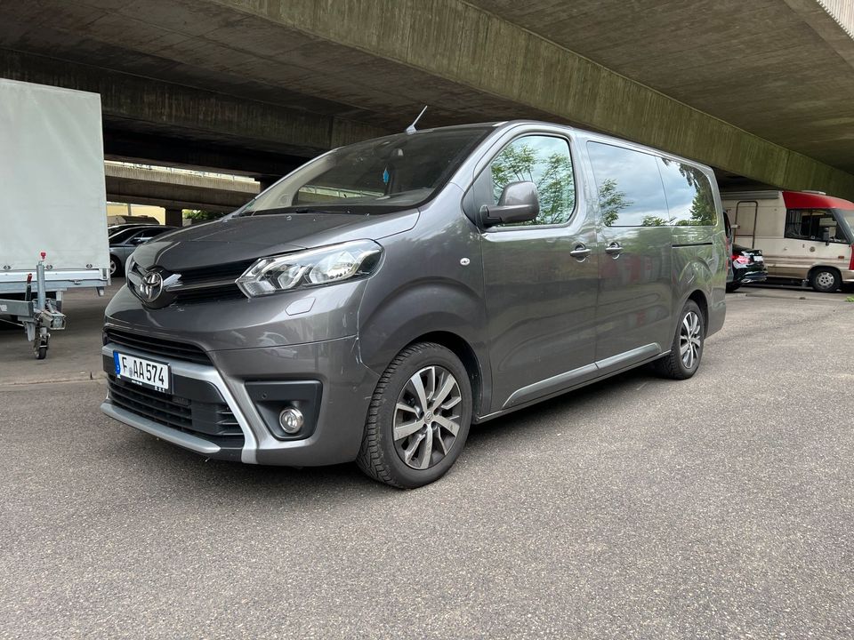 Toyota Proace Verso TeamDeutschland 9Sitzer in Frankfurt am Main