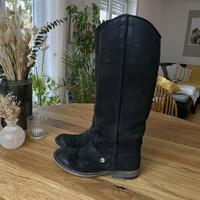 Tommy Hilfiger ♥️ HUDSON Stiefel Biker Wildleder Schwarz Gr. 36 Bayern - Ingolstadt Vorschau