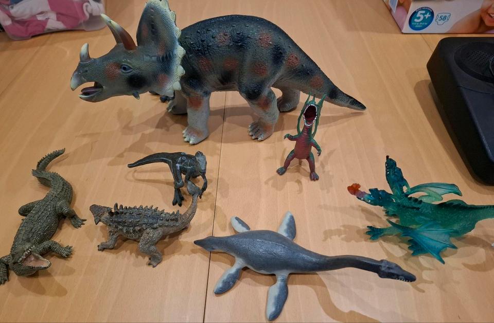 Dinosaurier Konvolut, verschiedene Größen wie Schleich, neu in Rommerskirchen