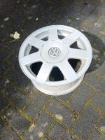 Original VW Alufelge 7Jx15H2 ET45 5 Loch z.B. Passat/Golf 5 Nordrhein-Westfalen - Wiehl Vorschau