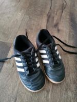 Hallenschuhe Größe 30 adidas Nordrhein-Westfalen - Stolberg (Rhld) Vorschau