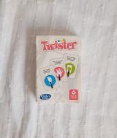 HASBRO / ASS Pocketgame TWISTER KARTENSPIEL Reisespiel München - Sendling Vorschau