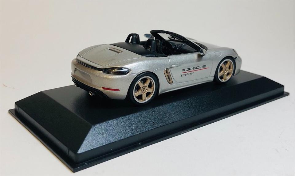 Porsche Boxster 25 Jahre Travel Experience 1:43 rar Minichamps in Dietzenbach