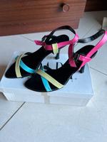 Damen Sandalette schwarz mit farbigen Riemchen von Apart Impressi Nordrhein-Westfalen - Werl Vorschau