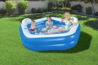 Aufblasbarer Pentagon-Pool 213 x 206 x 69 cm Bestway 54153 Kr. München - Oberschleißheim Vorschau