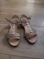 Unisa Sandalen Sommer Schuhe Hessen - Karben Vorschau