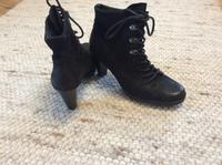 Stiefeletten Paul Green Wildleder schwarz,Gr.40,NEU Nordrhein-Westfalen - Dorsten Vorschau