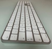 Apple Magic Keyboard mit Ziffernblock und Touch ID weiß Hessen - Bad Soden am Taunus Vorschau