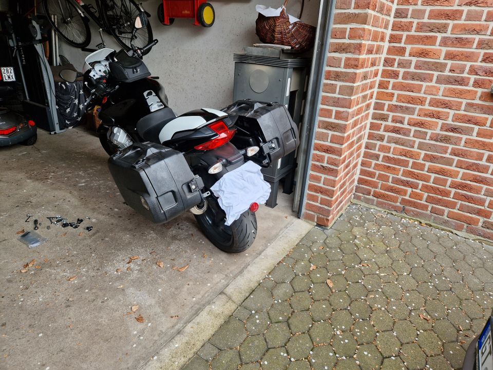 Sehr gepflegte Moto Guzzi 1200 Sport ABS in schwarz/weiß in Harsewinkel - Greffen
