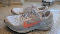 Turnschuhe Laufschuhe Nike Größe 40,5 Niedersachsen - Blender Vorschau