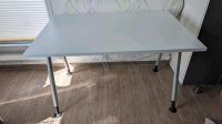 Schreibtisch mit höhenverstellbaren Füßen (120cmx80cm) weiß Niedersachsen - Hildesheim Vorschau