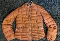 Jacke von Bershka beige Nordrhein-Westfalen - Beckum Vorschau