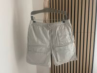 Pull & Bear kurze Hose helles grau Größe M Brandenburg - Kyritz Vorschau