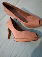 Peeptoe Highheels Gr. 40 hellbeige neu Nordrhein-Westfalen - Rees Vorschau