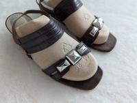 Högl Sandalen, dunkelbraun mit Steinen, Gr. 37 Baden-Württemberg - Konstanz Vorschau