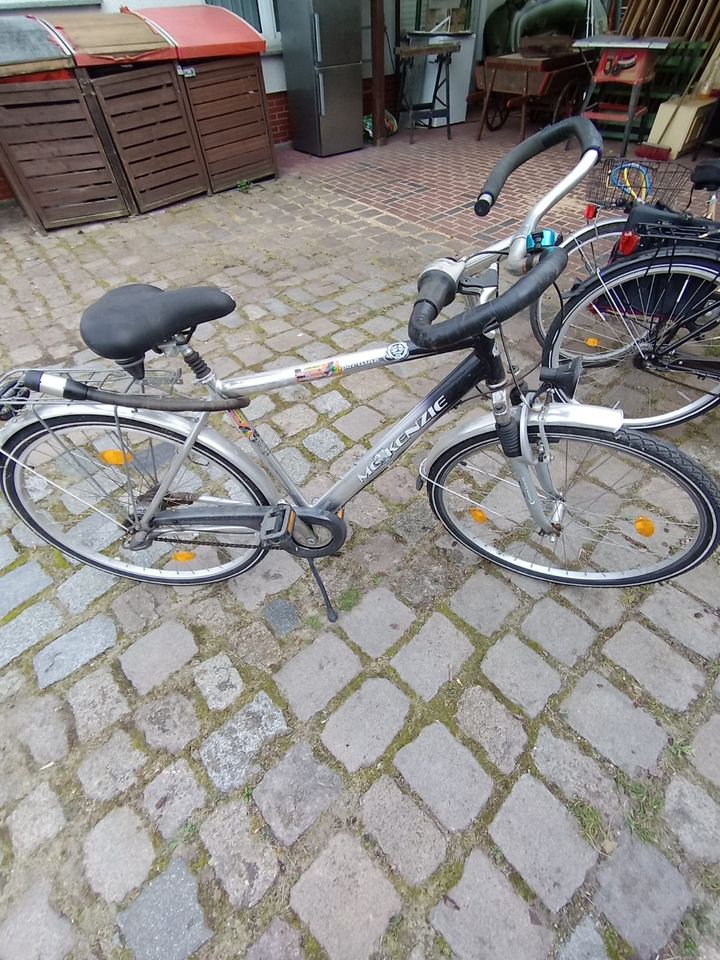 Schönes Fahrrad zu verkaufen in Brandenburg an der Havel