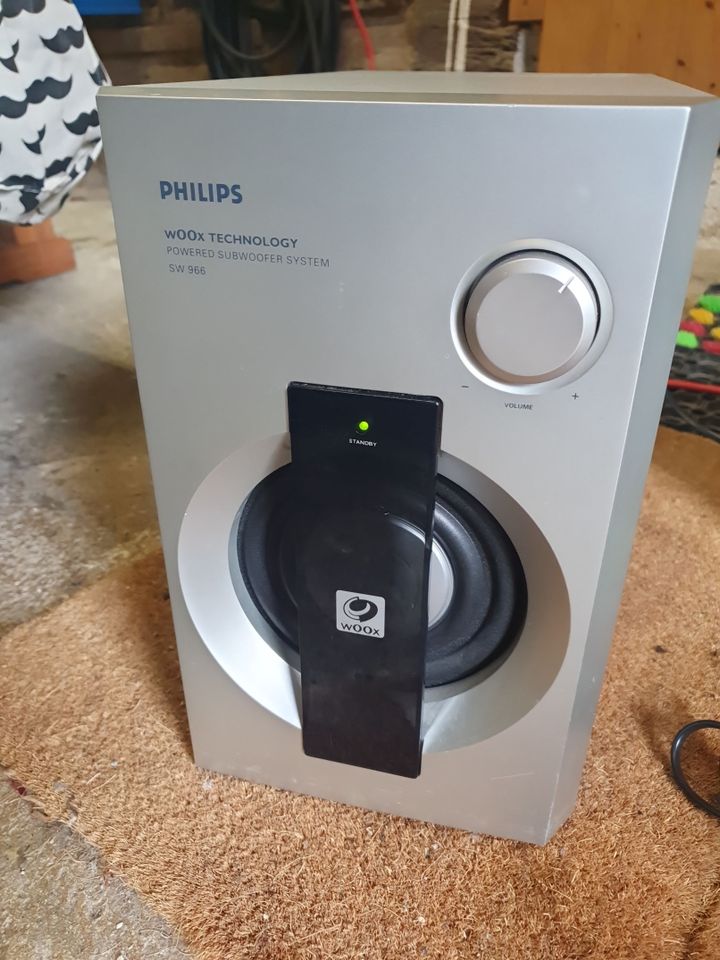 Philips FR966 5.1 Surround Soundanlage für TV, Konsolen usw. in Brackenheim