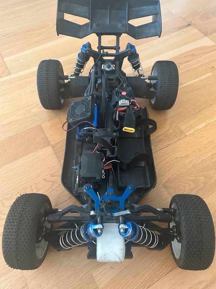 Reely Generation X6S / RC Buggy 1:8 4WD in München