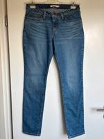 Levi`s Jeans Superlow Skinny 28 blau Nordrhein-Westfalen - Dorsten Vorschau