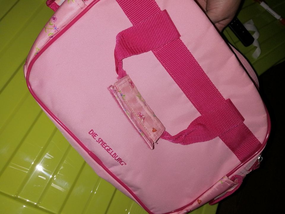 Tasche von Lillifee Spielburg für Sport, Ballett usw. in Oyten