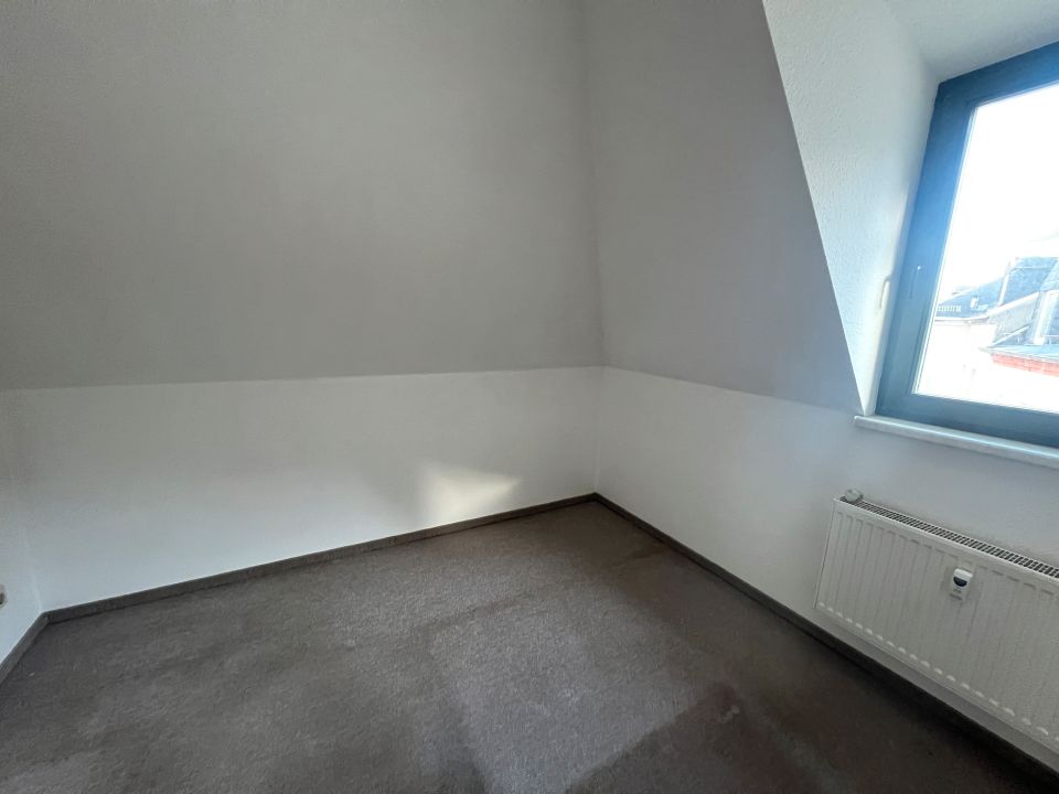 geräumige 3-Raum Wohnung ab sofort frei in Chemnitz