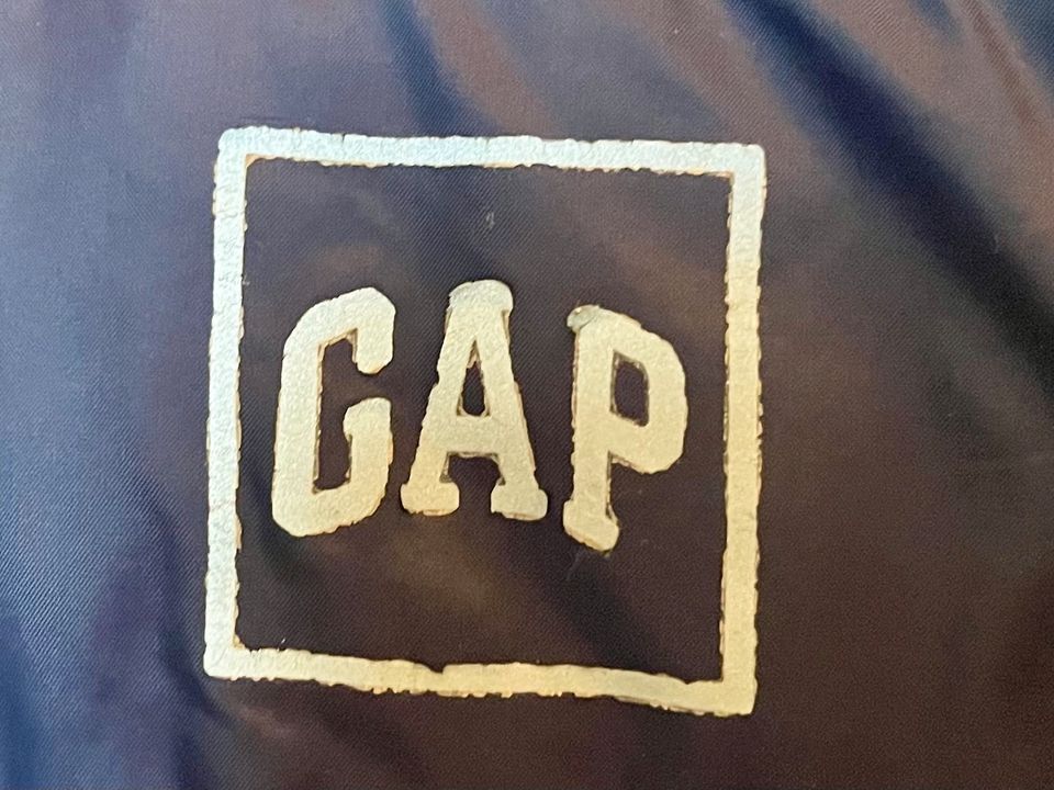 GAP Kids, wattierte Jacke, Gr. XXL, ca. 164 in Bad Nenndorf