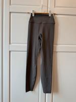 H&M Move Leggings XS Khaki ungetragen Essen - Essen-Stadtwald Vorschau